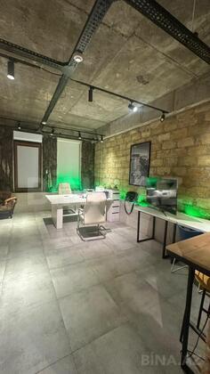 1 otaqlı Ofis, Şah İsmayıl Xətai m., Bakı
