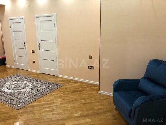 3 otaqlı Yeni tikili, Şah İsmayıl Xətai m., Bakı