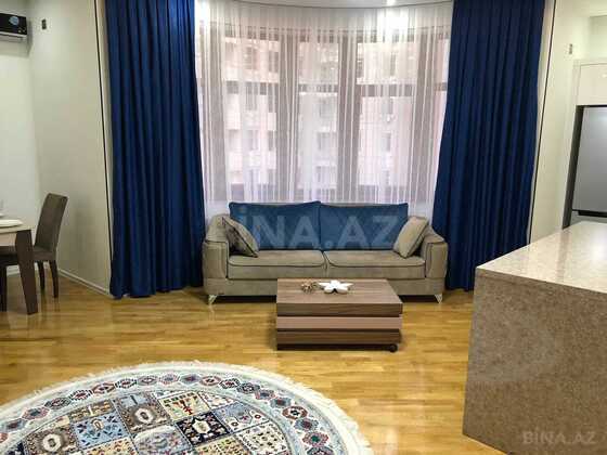 3 otaqlı Yeni tikili, Şah İsmayıl Xətai m., Bakı