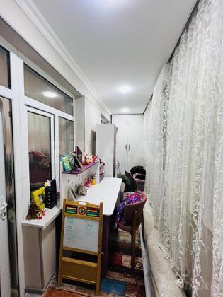 3 otaqlı Köhnə tikili, Bayıl q., Bakı