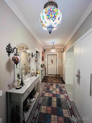 3 otaqlı Köhnə tikili, Bayıl q., Bakı