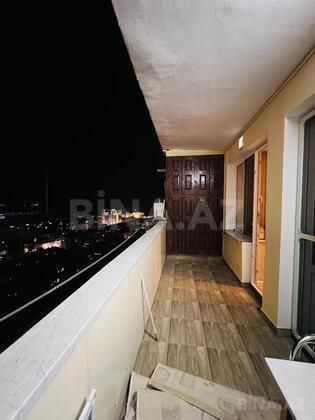 3 otaqlı Köhnə tikili, Bayıl q., Bakı