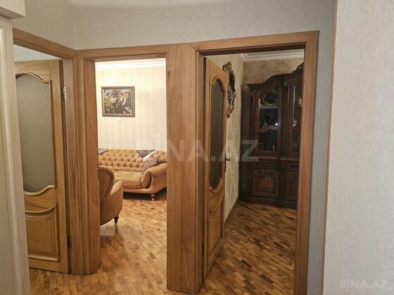 4 otaqlı Köhnə tikili, Nəsimi m., Bakı