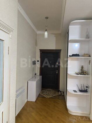 3 otaqlı Yeni tikili, Memar Əcəmi m., Bakı