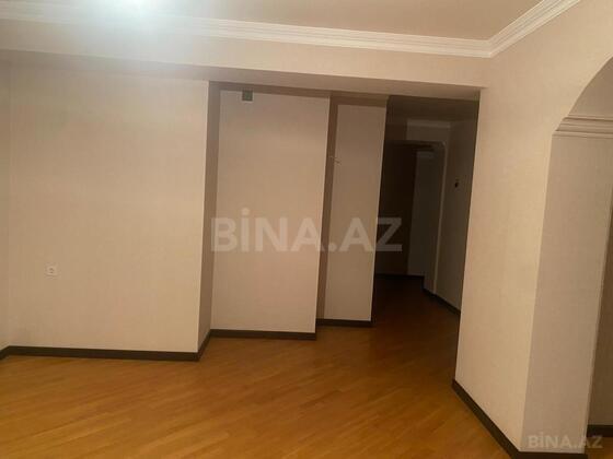 4 otaqlı Yeni tikili, Qara Qarayev m., Bakı
