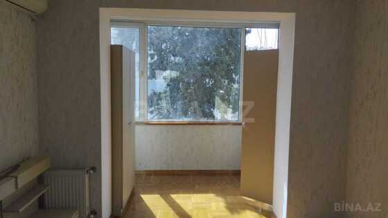 2 otaqlı Köhnə tikili, Sahil m., Bakı