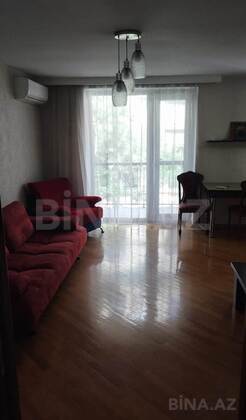 2 otaqlı Köhnə tikili, Sahil m., Bakı