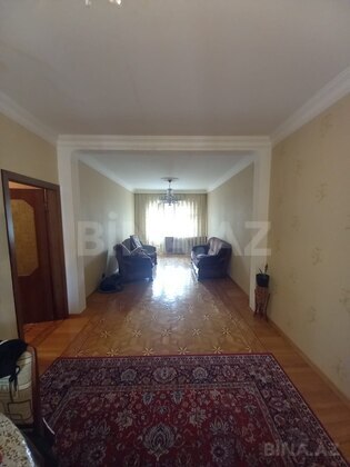4 otaqlı Köhnə tikili, Binəqədi r., Bakı