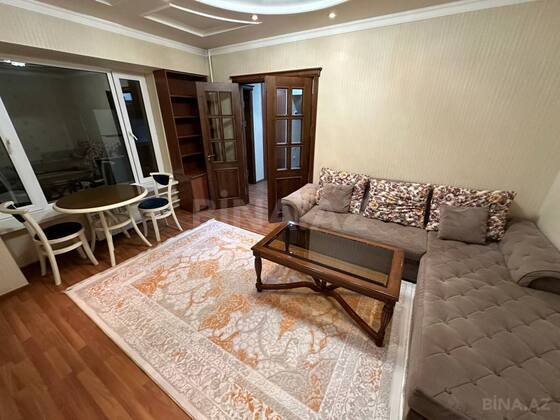 2 otaqlı Köhnə tikili, 8 Noyabr m., Bakı