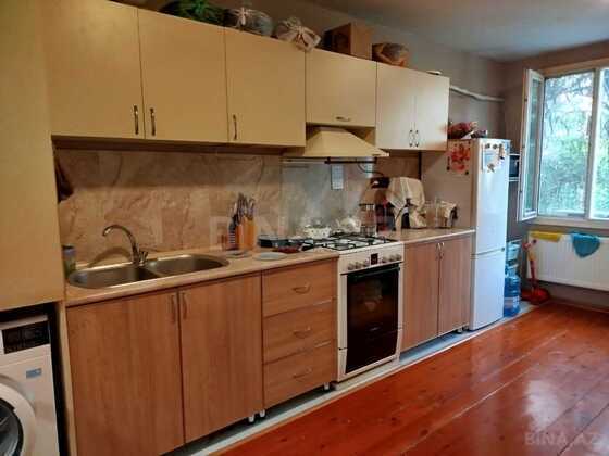 2 otaqlı Köhnə tikili, 28 May m., Bakı