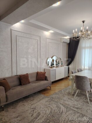 4 otaqlı Yeni tikili, Bakıxanov q., Bakı