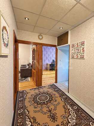 3 otaqlı Köhnə tikili, Neftçilər m., Bakı