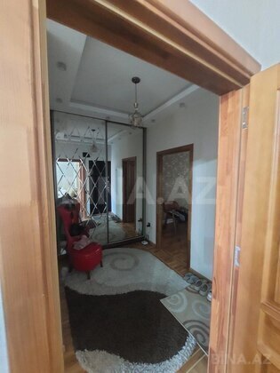 2 otaqlı Köhnə tikili, Memar Əcəmi m., Bakı