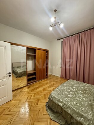 3 otaqlı Köhnə tikili, İçəri Şəhər m., Bakı