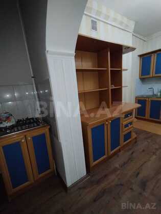 2 otaqlı Köhnə tikili, İnşaatçılar m., Bakı