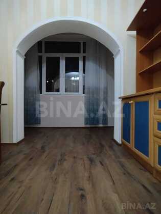 2 otaqlı Köhnə tikili, İnşaatçılar m., Bakı