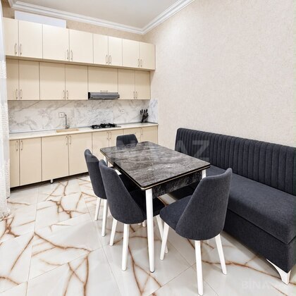 4 otaqlı Həyət evi/Bağ evi, Novxanı q., Bakı