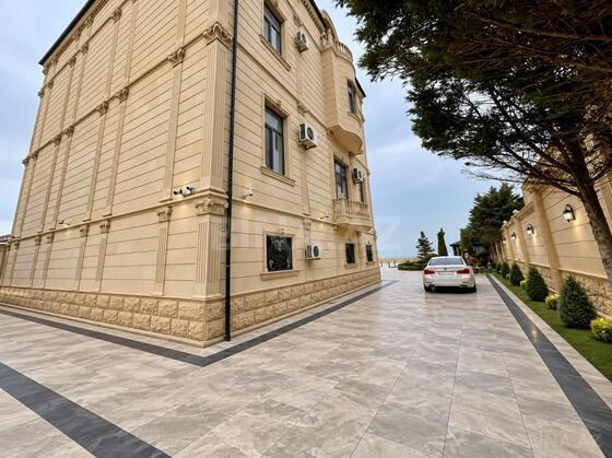 8 otaqlı Həyət evi/Bağ evi, Abşeron r., Bakı