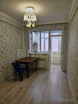 2 otaqlı Yeni tikili, Xırdalan