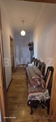 2 otaqlı Köhnə tikili, Xalqlar Dostluğu m., Bakı