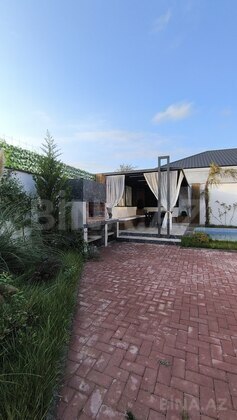 6 otaqlı Həyət evi/Bağ evi, Novxanı q., Bakı