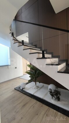 6 otaqlı Həyət evi/Bağ evi, Novxanı q., Bakı