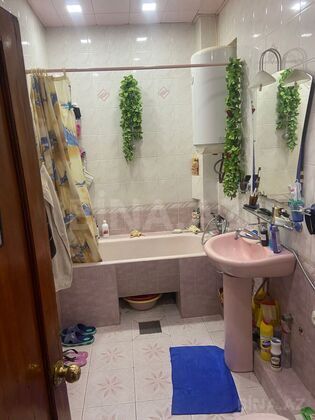 3 otaqlı Köhnə tikili, 28 May m., Bakı