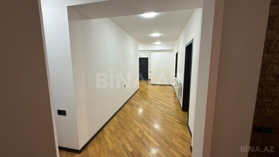 3 otaqlı Yeni tikili, İnşaatçılar m., Bakı