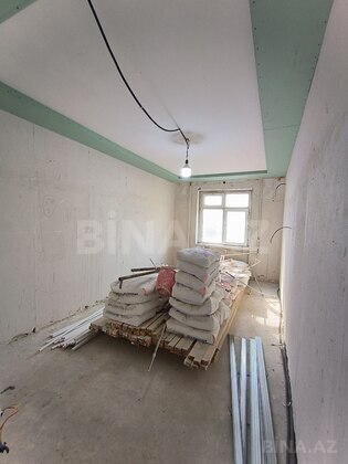 5 otaqlı Köhnə tikili, Xalqlar Dostluğu m., Bakı