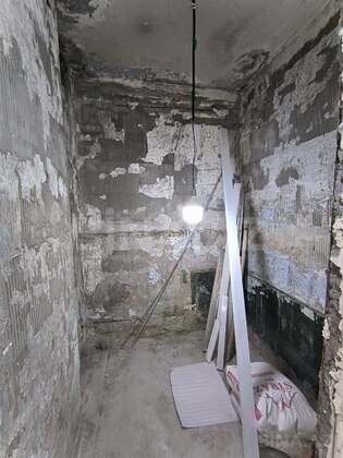 5 otaqlı Köhnə tikili, Xalqlar Dostluğu m., Bakı