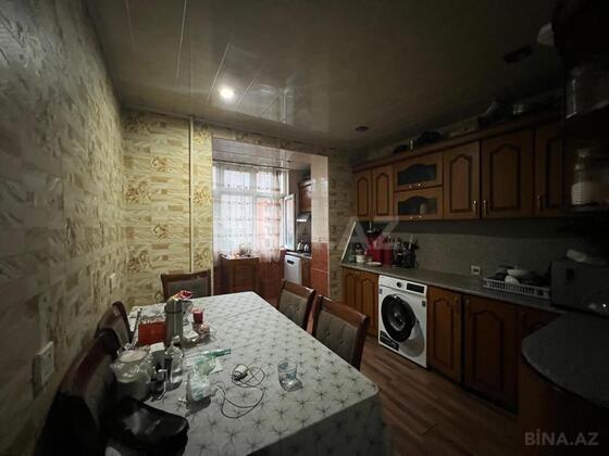 3 otaqlı Köhnə tikili, Yeni Günəşli q., Bakı
