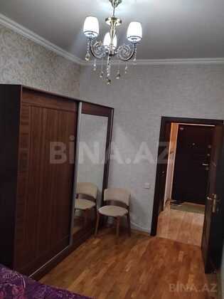 3 otaqlı Yeni tikili, Xırdalan