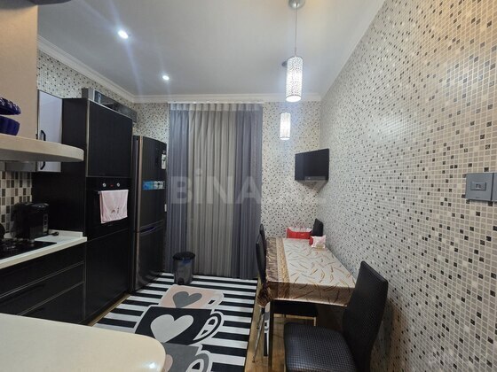3 otaqlı Köhnə tikili, Sumqayıt