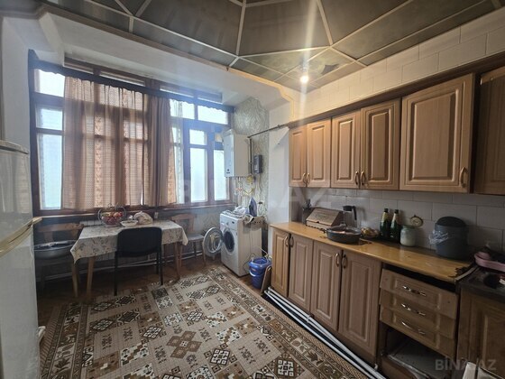 3 otaqlı Köhnə tikili, Sumqayıt