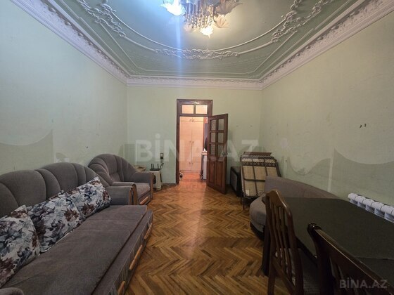 3 otaqlı Köhnə tikili, Sumqayıt