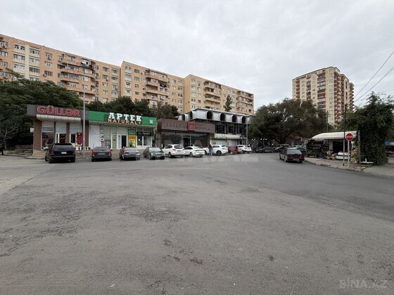 3 otaqlı Köhnə tikili, Yeni Günəşli q., Bakı