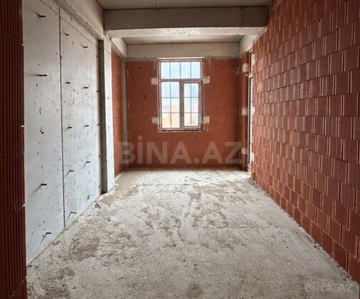 4 otaqlı Yeni tikili, Bakıxanov q., Bakı
