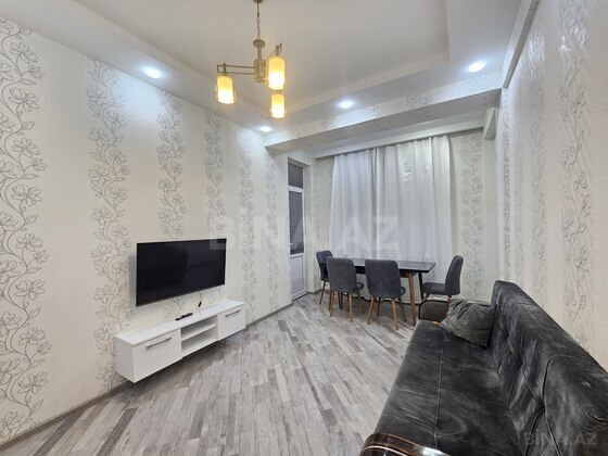 2 otaqlı Yeni tikili, Xırdalan