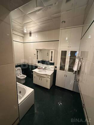 3 otaqlı Yeni tikili, Şah İsmayıl Xətai m., Bakı
