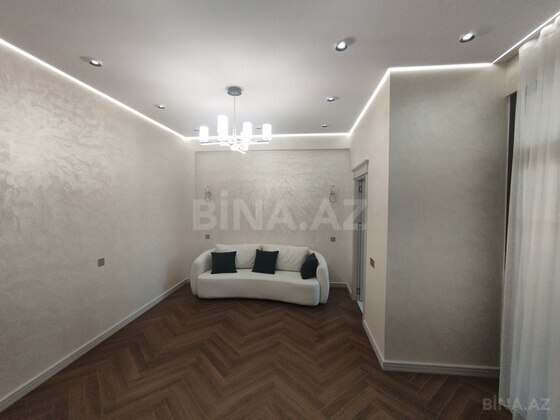 2 otaqlı Yeni tikili, Neftçilər m., Bakı