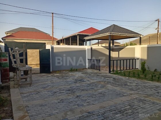 4 otaqlı Həyət evi/Bağ evi, Yeni Suraxanı q., Bakı