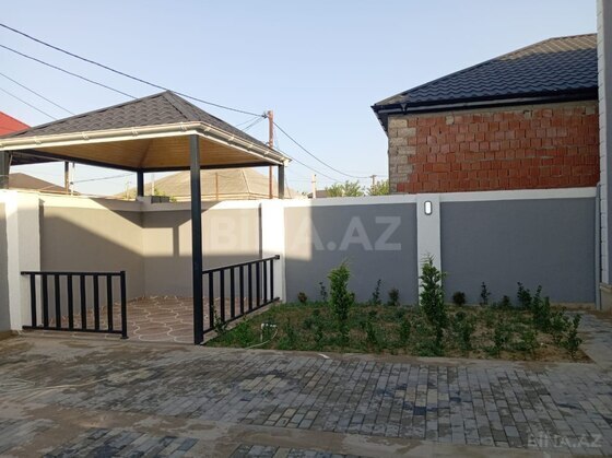 4 otaqlı Həyət evi/Bağ evi, Yeni Suraxanı q., Bakı