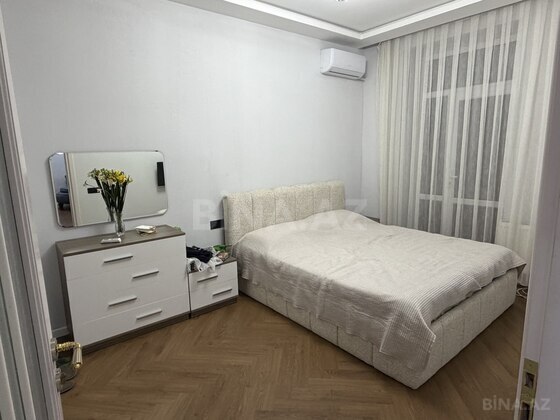 3 otaqlı Köhnə tikili, Sahil m., Bakı