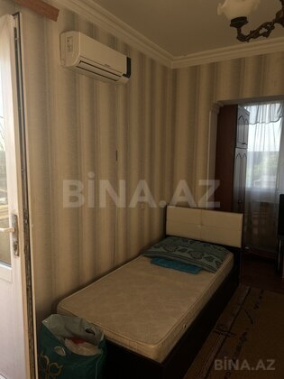1 otaqlı Köhnə tikili, Qara Qarayev m., Bakı