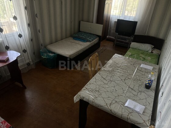 1 otaqlı Köhnə tikili, Qara Qarayev m., Bakı