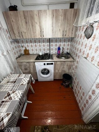 1 otaqlı Köhnə tikili, Qara Qarayev m., Bakı
