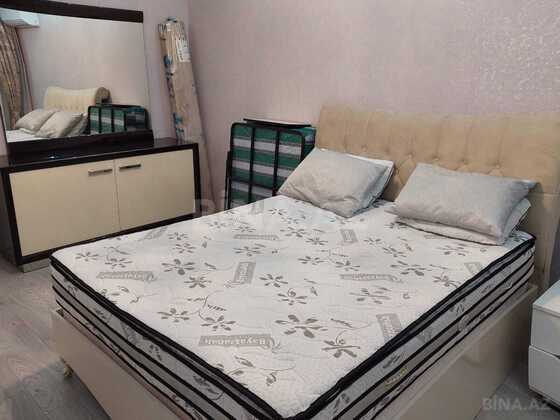 2 otaqlı Yeni tikili, 8 Noyabr m., Bakı