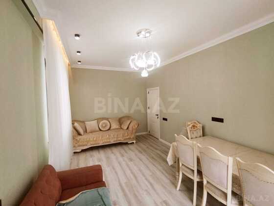 3 otaqlı Yeni tikili, Qara Qarayev m., Bakı