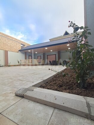 4 otaqlı Həyət evi/Bağ evi, Saray q., Bakı