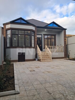 4 otaqlı Həyət evi/Bağ evi, Saray q., Bakı